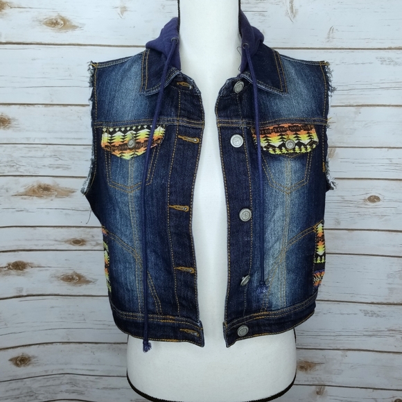 Rue21 Sleeveless Button Up Jean Vest with Hoodie Size Large - Picture 4 of 7